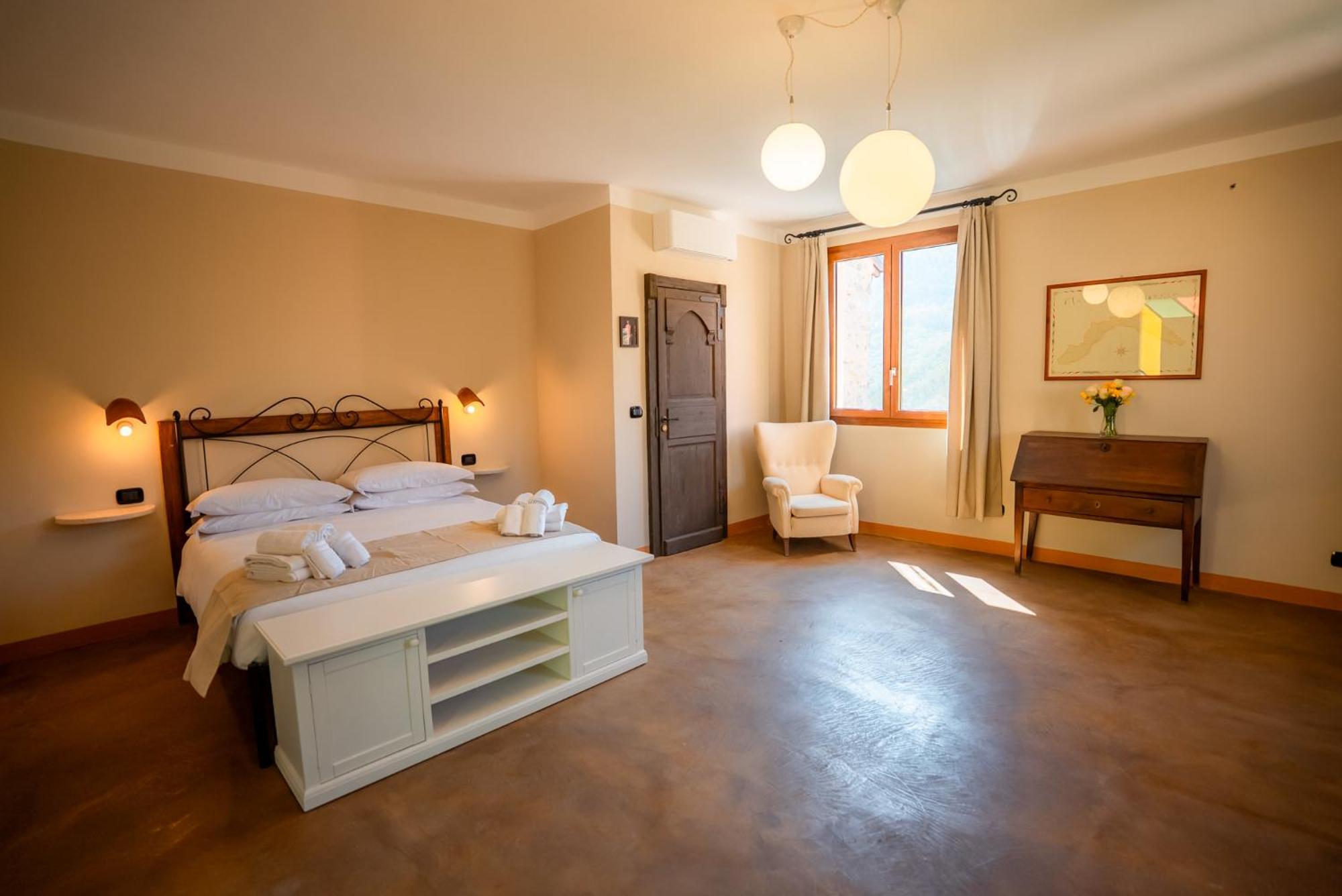 Alloggio per agriturismo San Sebastiano Finale Ligure